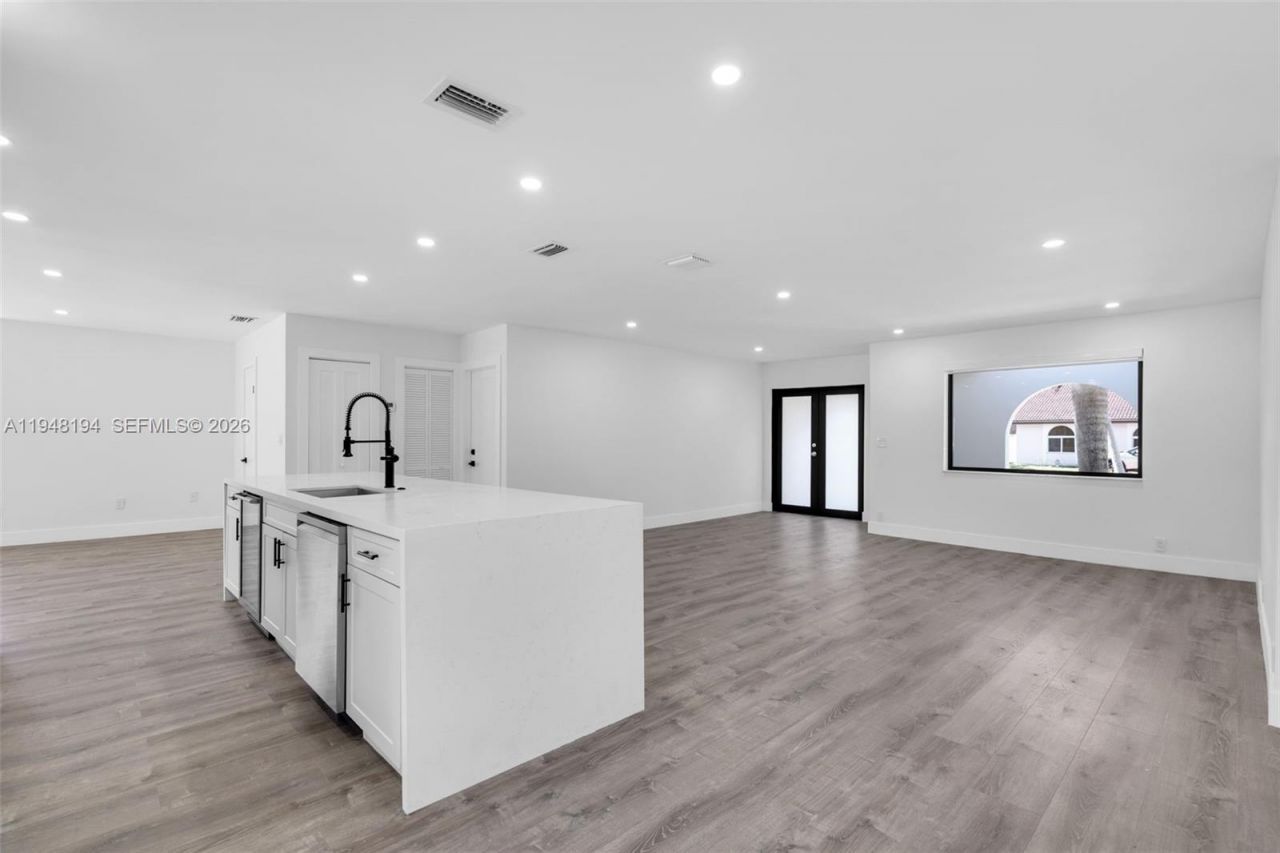 2203 SW 139th Ave, Miami, FL 33175 Photo