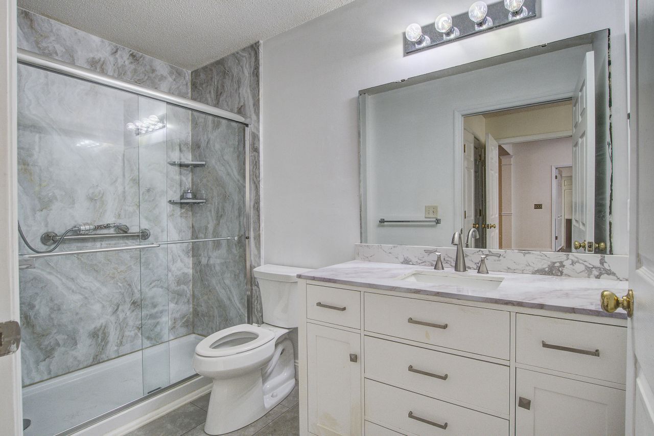 317 Dupont Way Photo 28