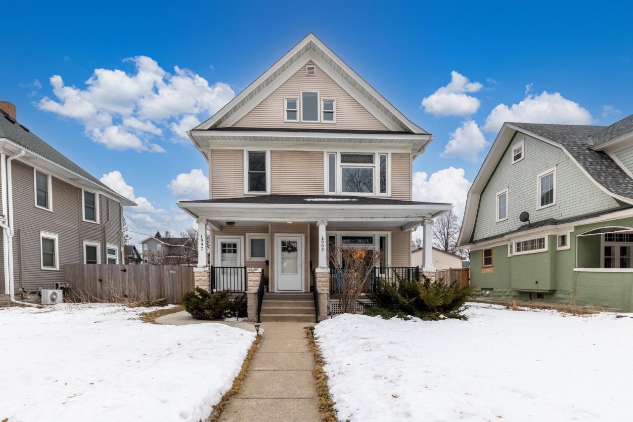 1997 Laurel Avenue, Saint Paul, MN 55104 Main Photo