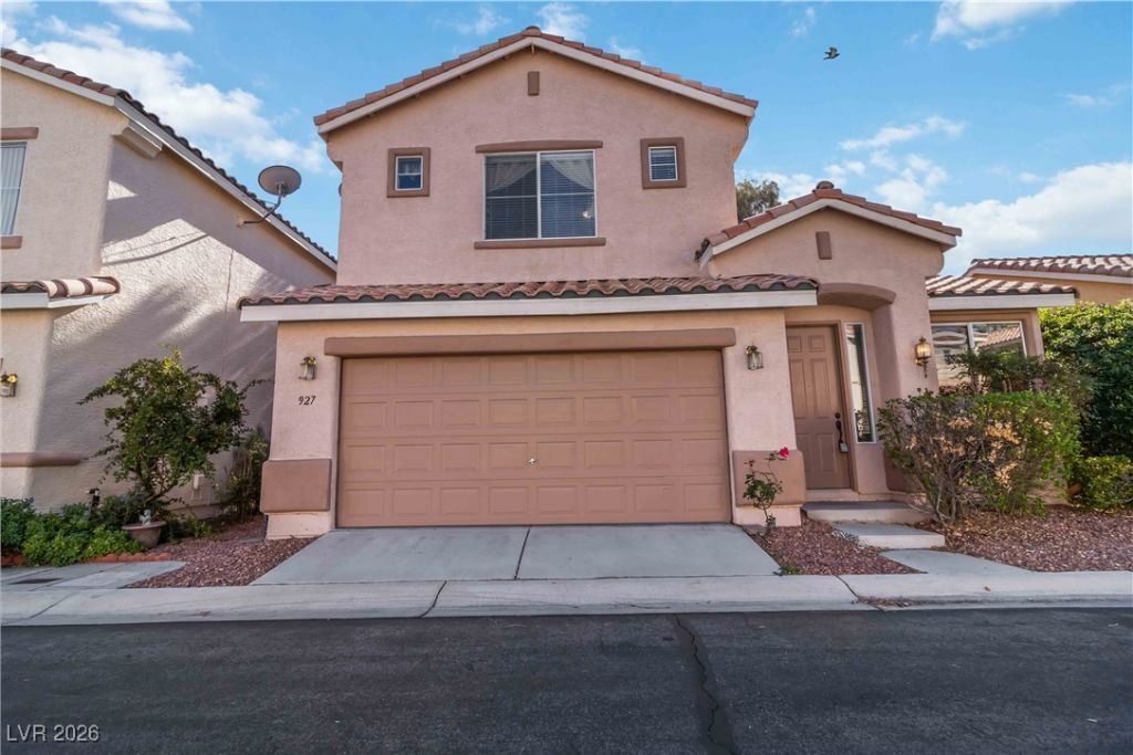 927 Clear Diamond Avenue, Las Vegas, NV 89123 Main Photo