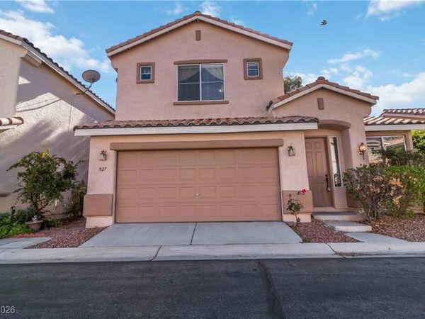 927 Clear Diamond Avenue, Las Vegas, NV 89123