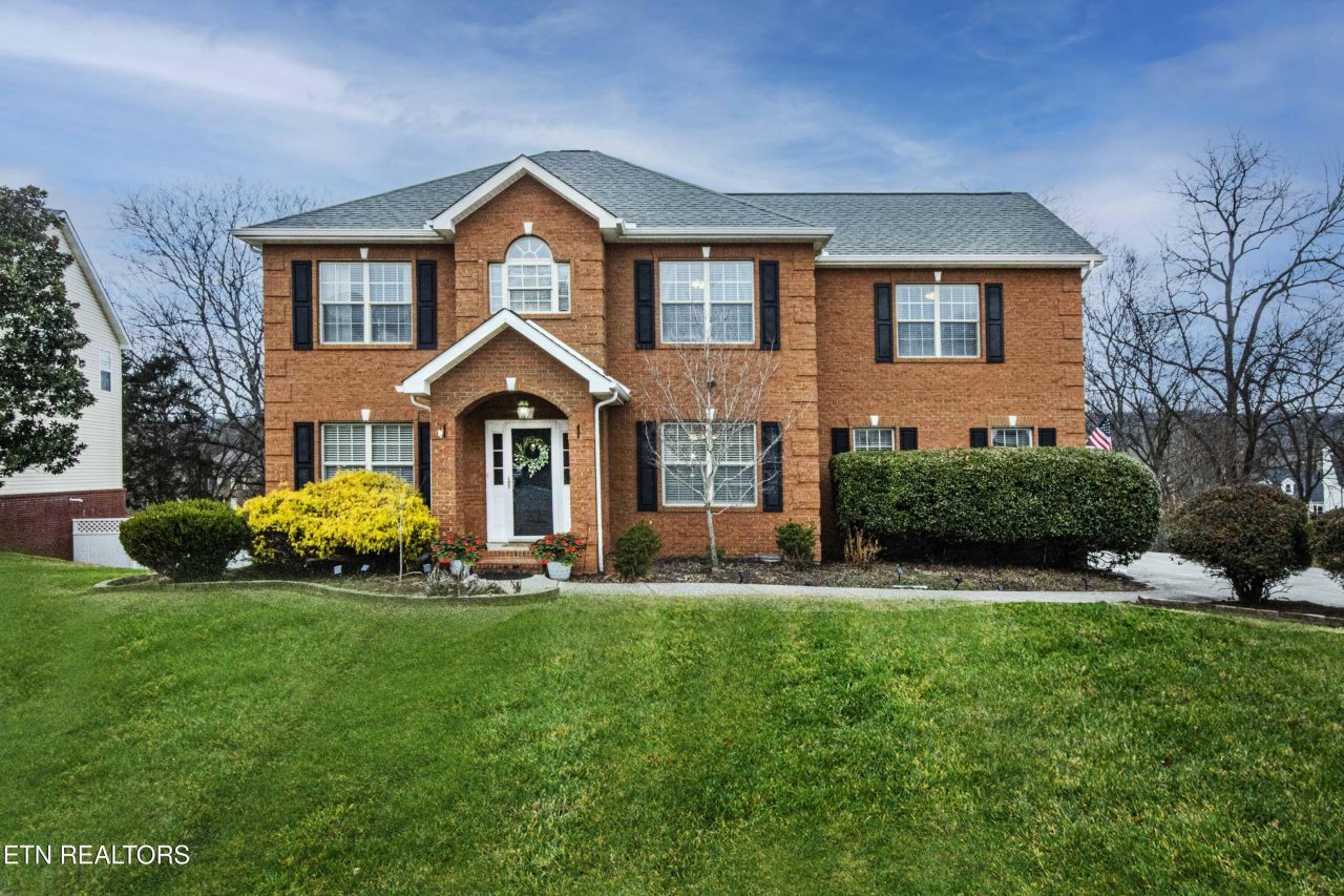 5211 Trumpet Vine Lane, Knoxville, TN 37918 Main Photo