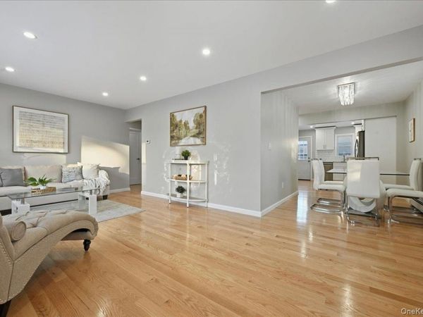 70 Nevada Street , Hicksville, NY 11801