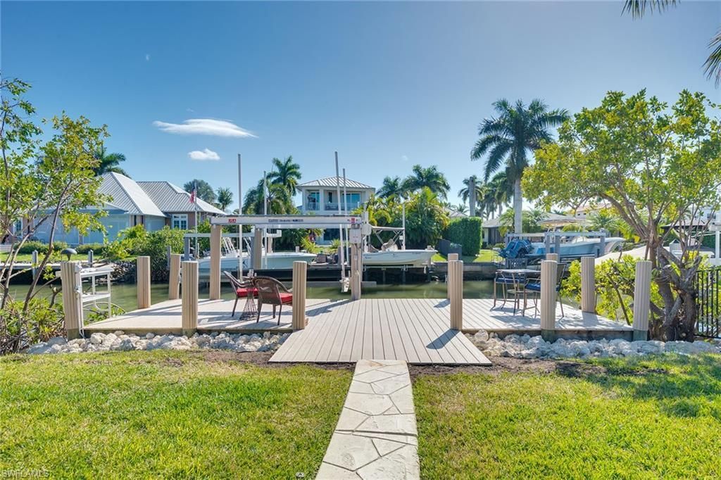 1410 Curlew Ave, Naples, FL 34102 Photo