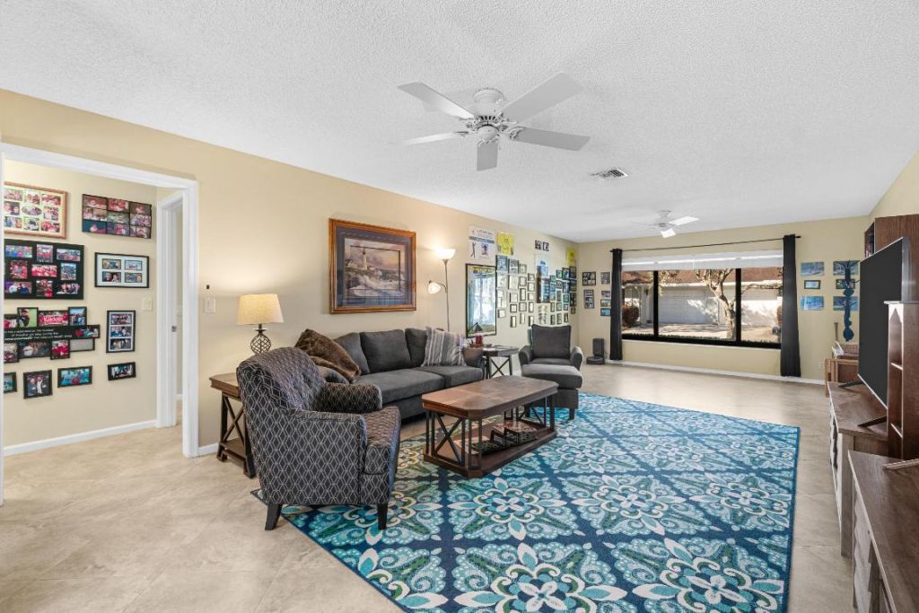 9760 Parkinsonia Tree Trail, Unit B, Boynton Beach, FL 33436 Photo