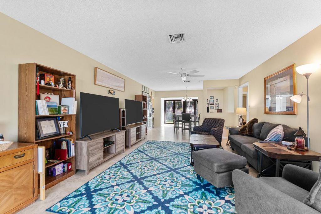 9760 Parkinsonia Tree Trail, Unit B, Boynton Beach, FL 33436 Photo