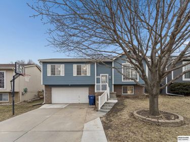 5306 S 190th Terrace, Omaha, NE 68135
