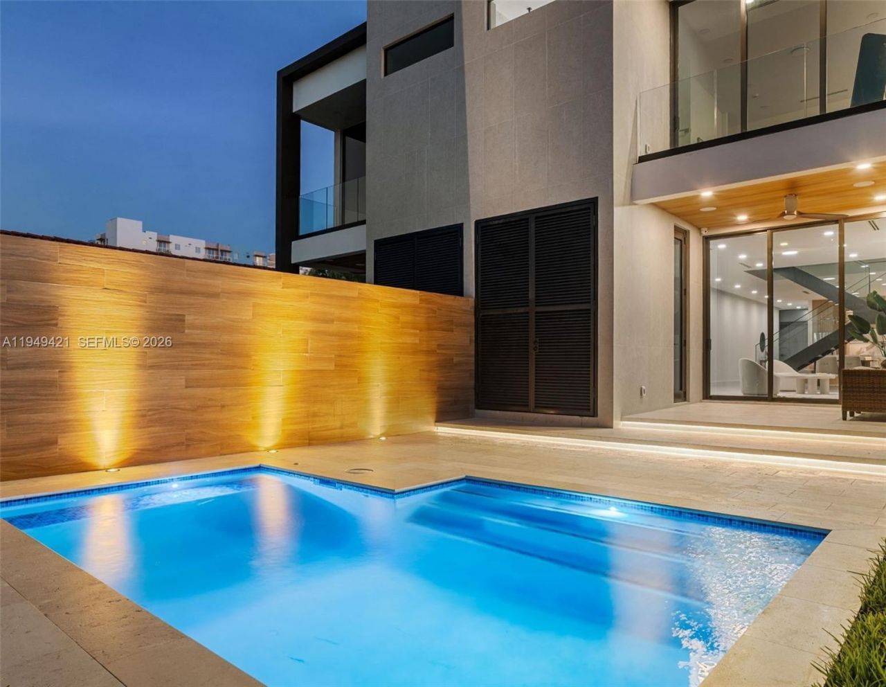 2823 SW 23rd Ter, Miami, FL 33145 Photo