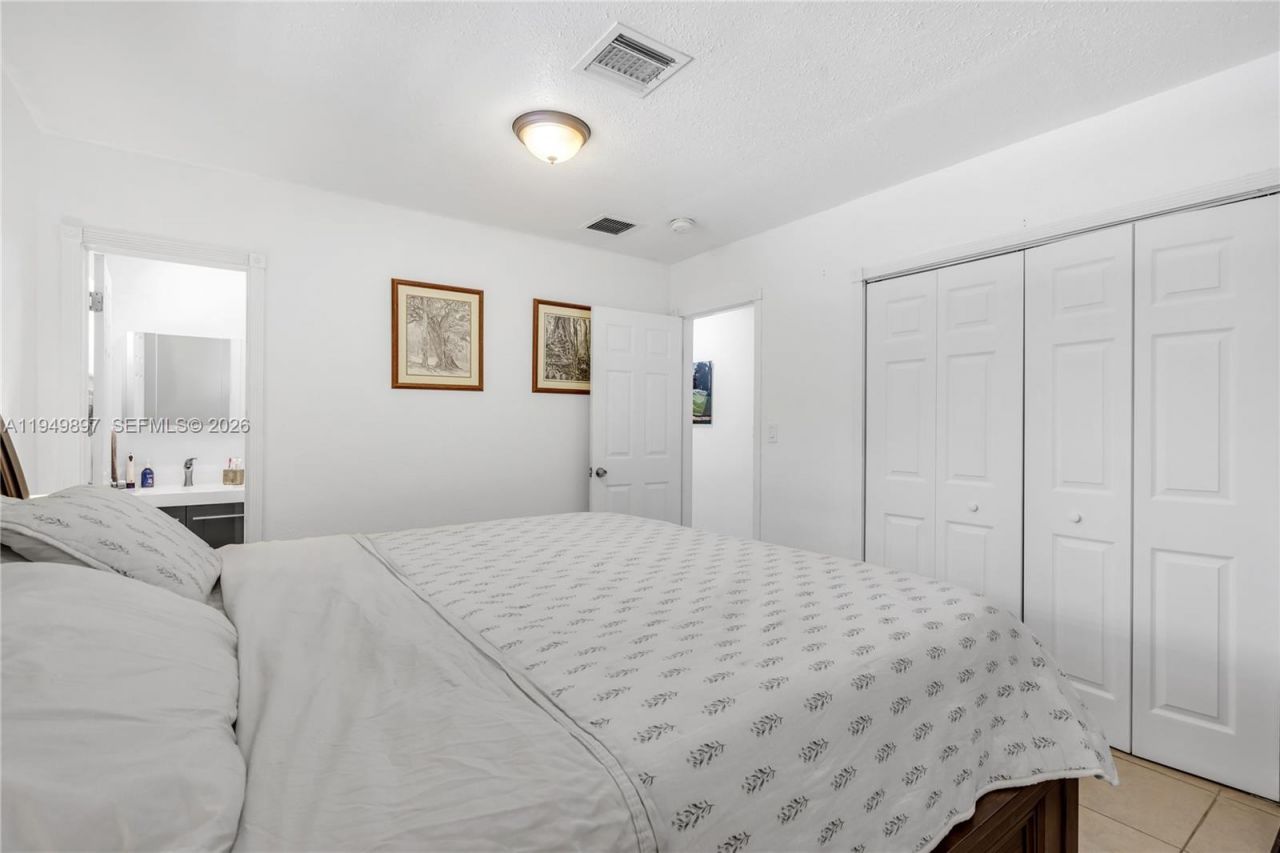 10510 SW 160th St, Miami, FL 33157 Photo