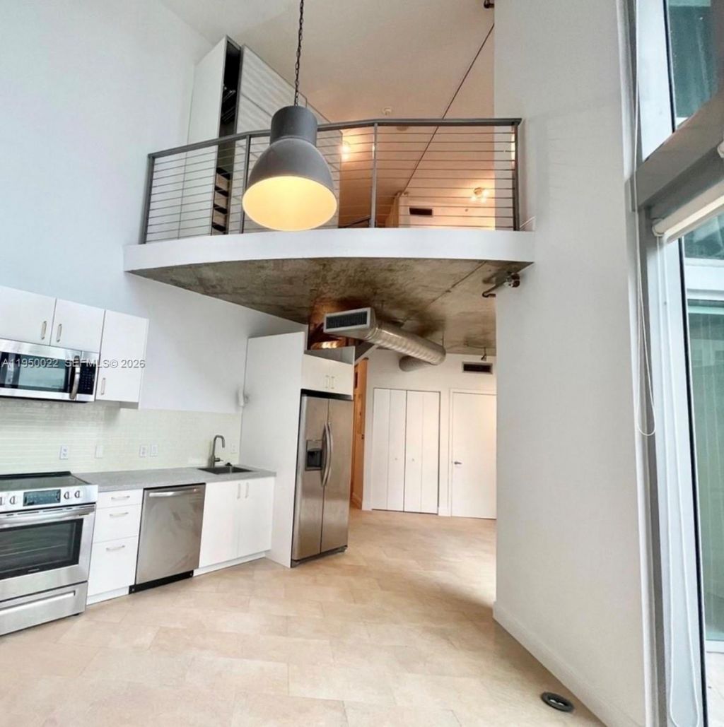 690 SW 1st Ct, Unit 2134, Miami, FL 33130 Photo