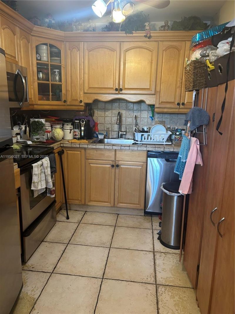 13455 SW 9th Ct , Unit 112J, Pembroke Pines, FL 33027 Photo