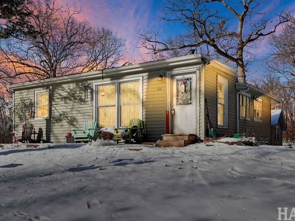 2616 Apache Trail, McHenry, IL 60051