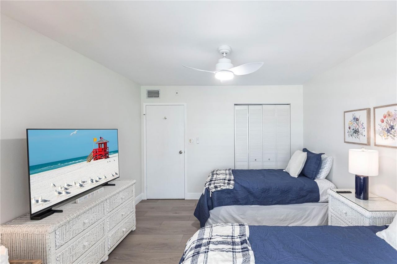 1055 W Peppertree Drive, Unit 106AA, Sarasota, FL 34242 Photo