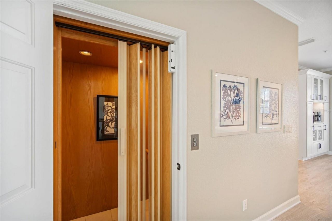 135 Bath Club Circle, North Redington Beach, FL 33708 Photo