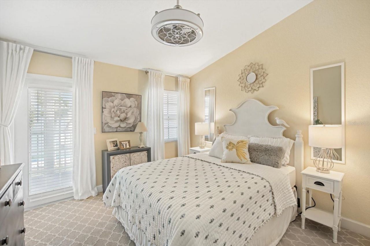 135 Bath Club Circle, North Redington Beach, FL 33708 Photo