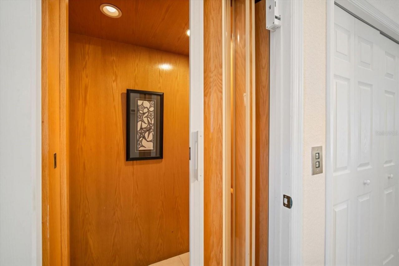 135 Bath Club Circle, North Redington Beach, FL 33708 Photo