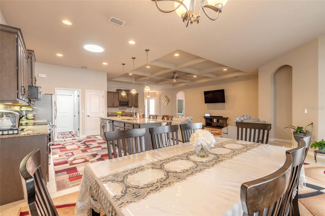 527 Luna Bella Lane, New Smyrna Beach, FL 32168 Photo