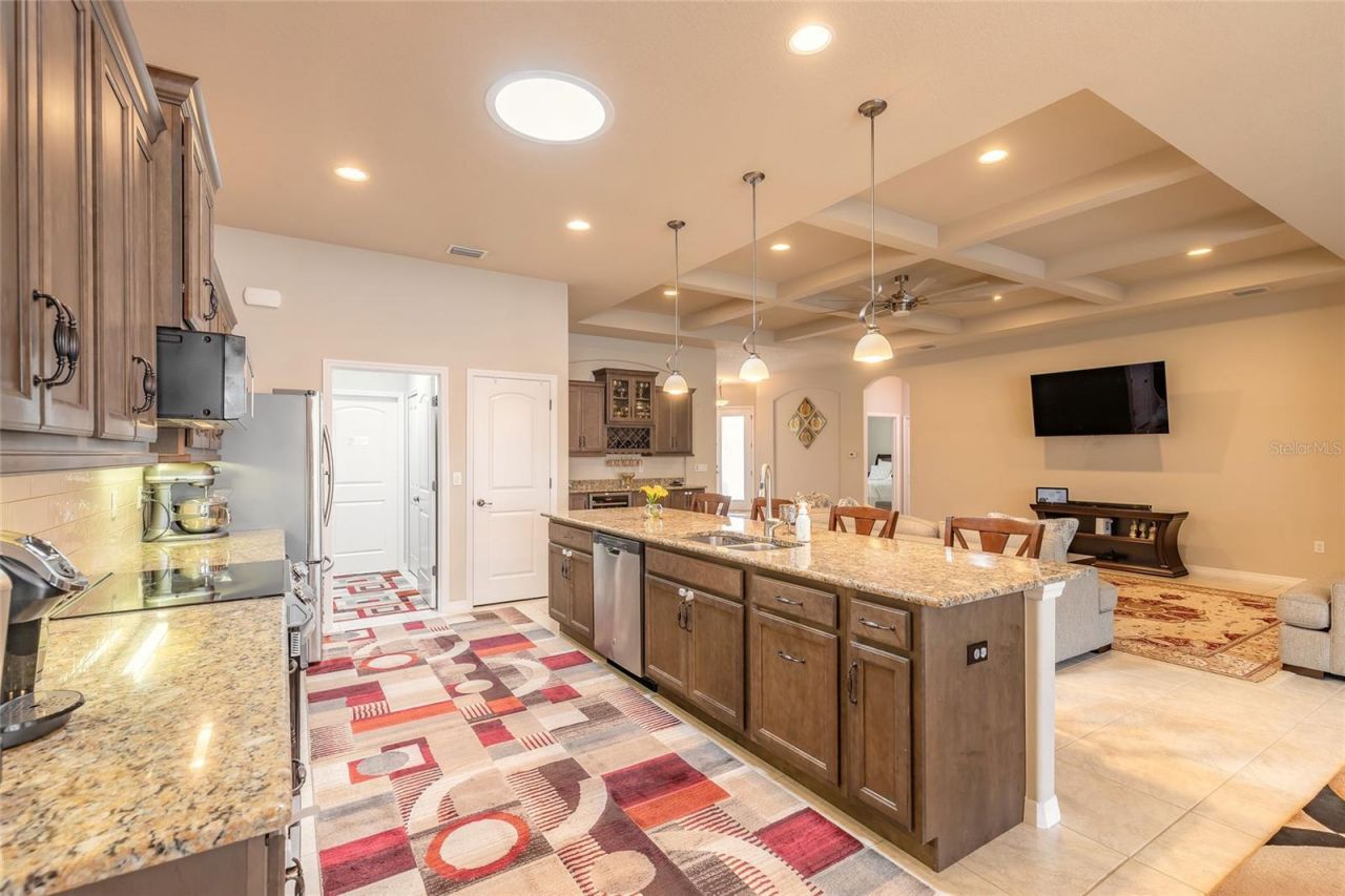 527 Luna Bella Lane, New Smyrna Beach, FL 32168 Photo