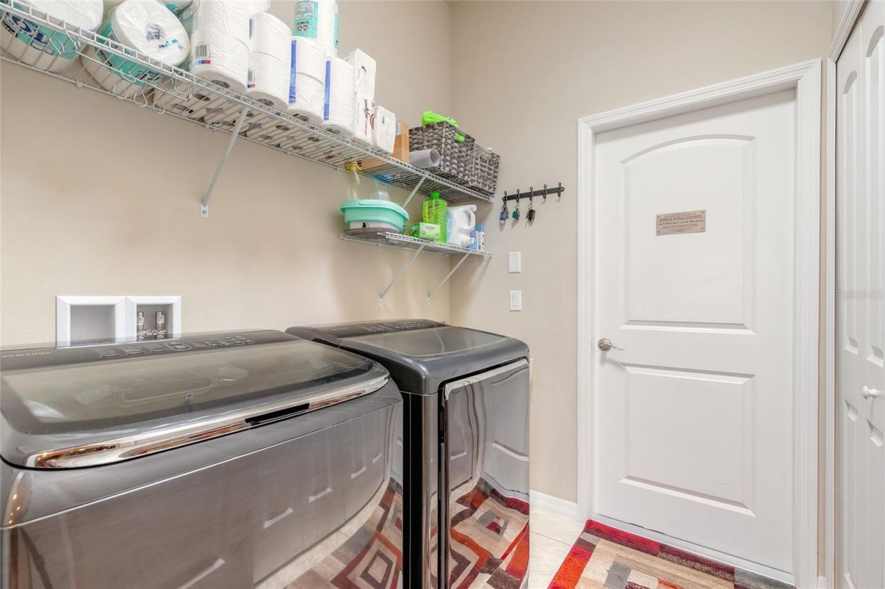 527 Luna Bella Lane, New Smyrna Beach, FL 32168 Photo