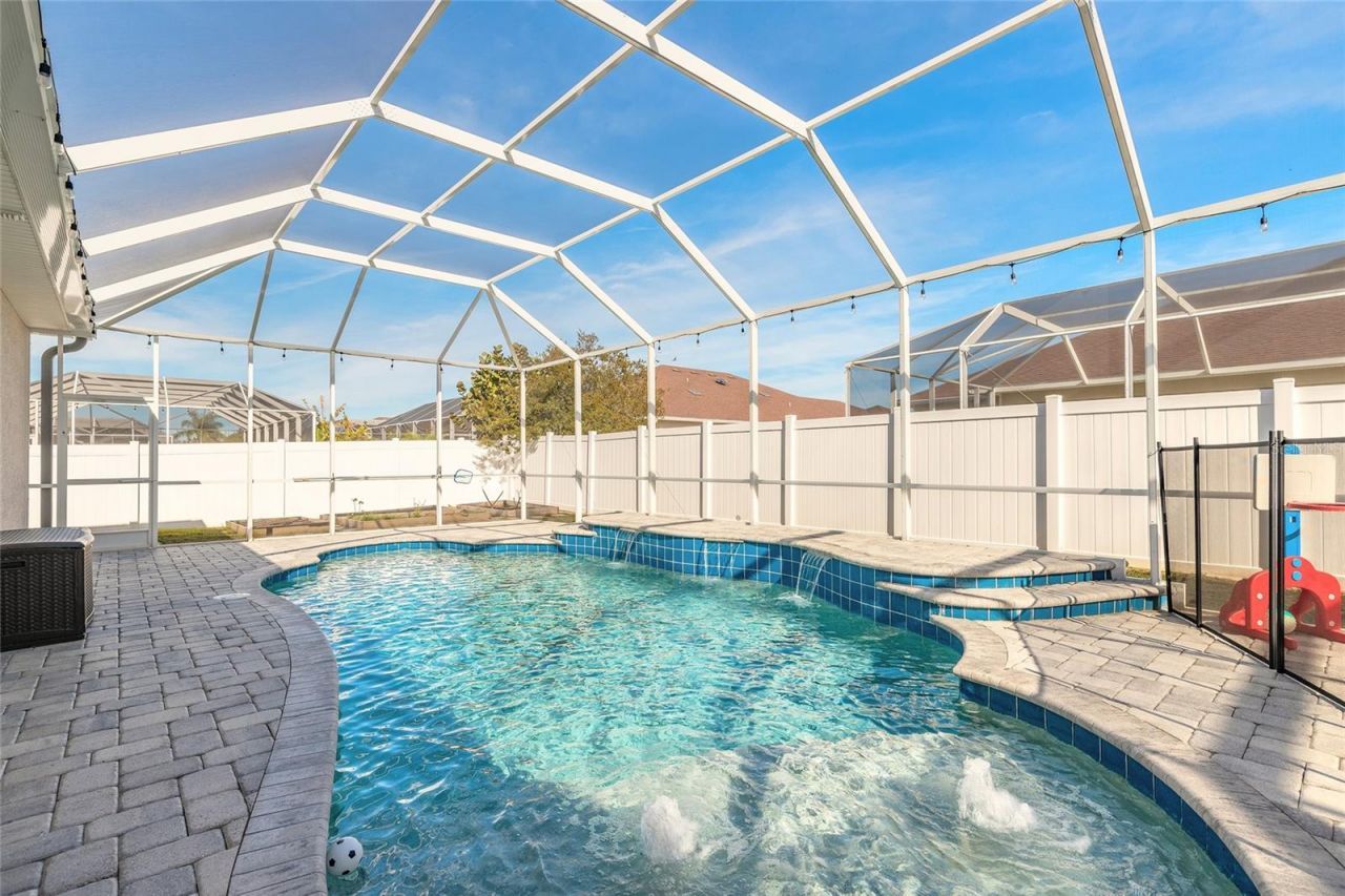 527 Luna Bella Lane, New Smyrna Beach, FL 32168 Photo