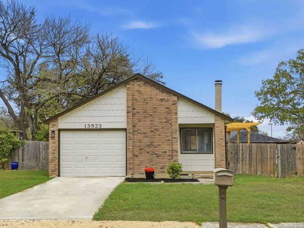 13823 Durwood, San Antonio, TX 78233