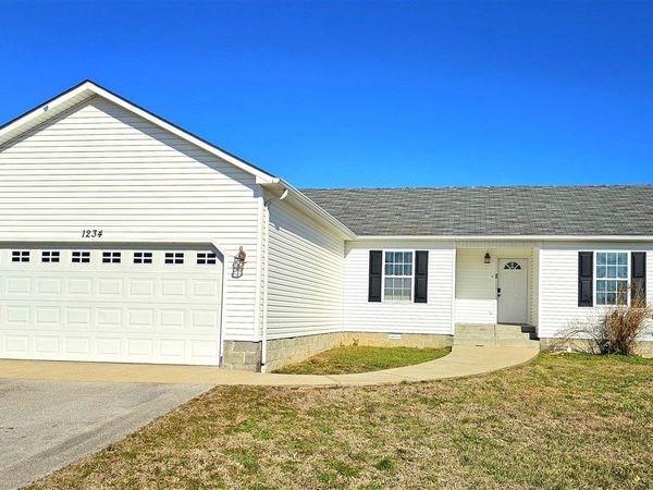 1234 Quebec Court , Bowling Green, KY 42101