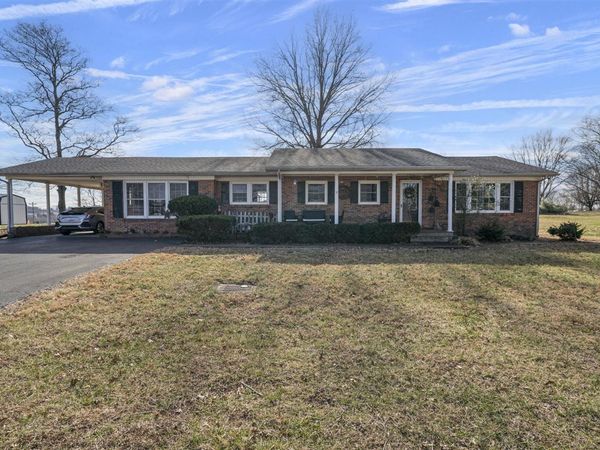 309 Parkway Drive , Scottsville, KY 42164
