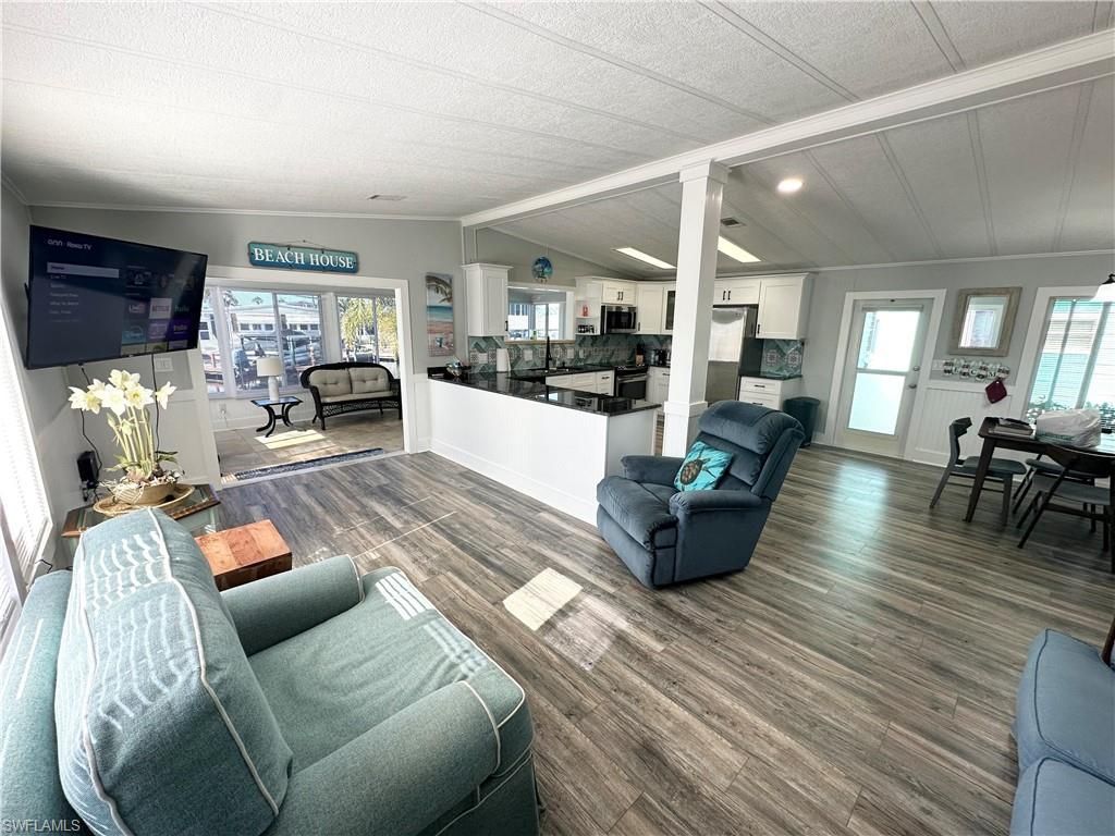 17810 Bryan Ct, Fort Myers Beach, FL 33931 Photo