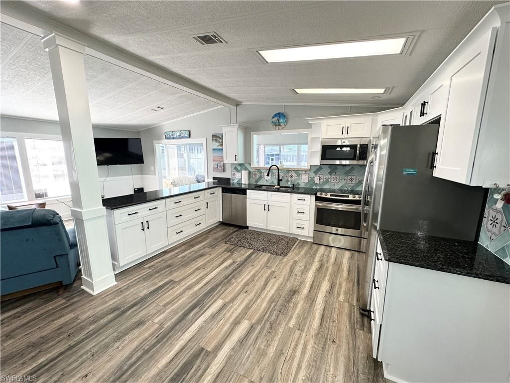 17810 Bryan Ct, Fort Myers Beach, FL 33931 Photo