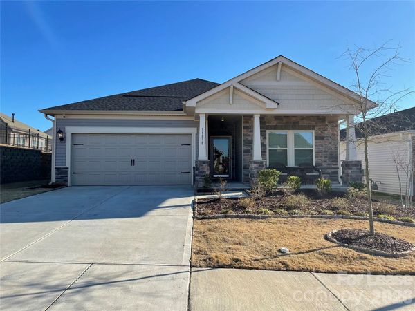 11838 Red Leaf Drive, Charlotte, NC 28215