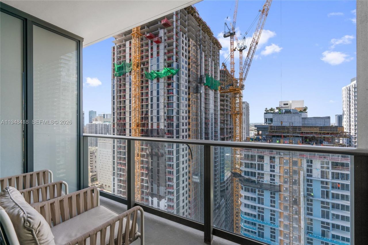 159 NE 6th St, Unit 2804, Miami, FL 33132 Photo