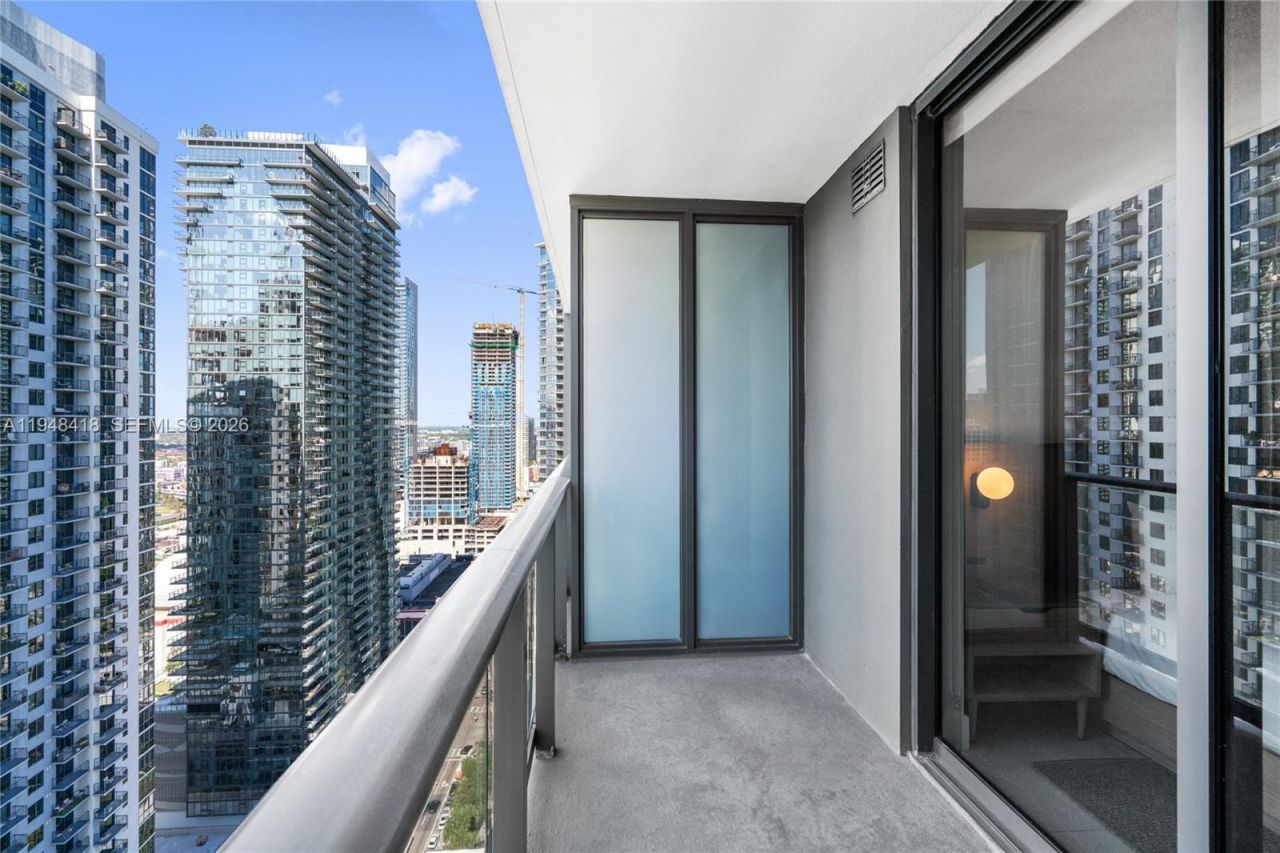 159 NE 6th St, Unit 2804, Miami, FL 33132 Photo