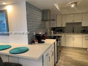 6039 Collins Ave , Unit 1131, Miami Beach, FL 33140 Photo