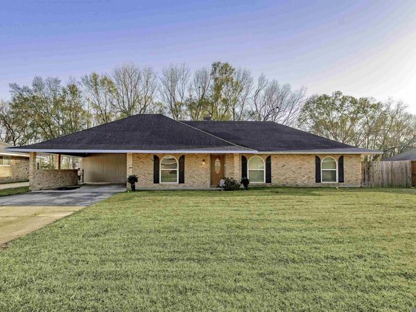 10554 Big Bend Ave, Baton Rouge, LA 70814