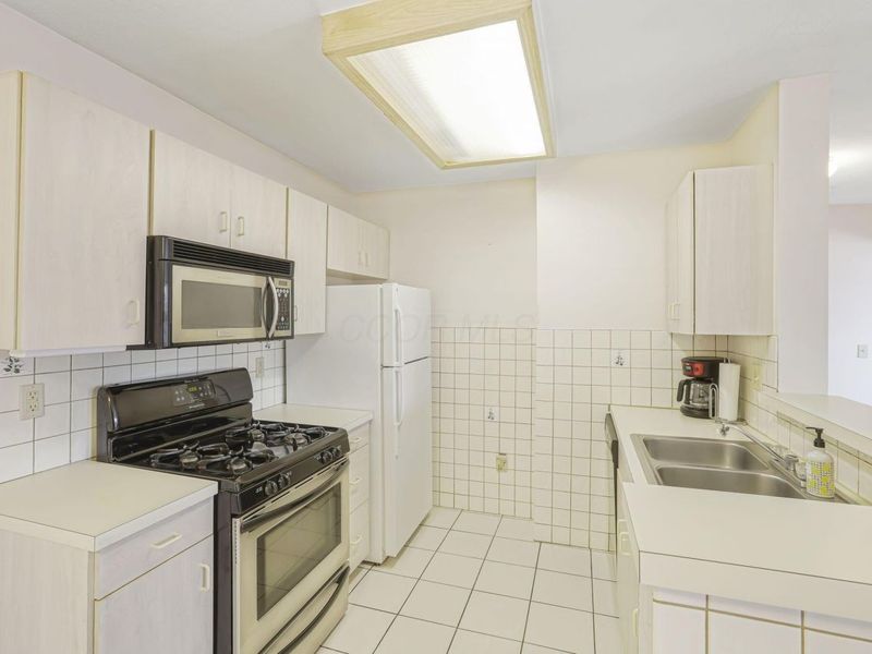 2651 Brittany Oaks Boulevard, Hilliard, OH 43026 Photo 12