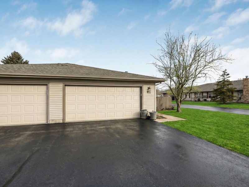 2651 Brittany Oaks Boulevard, Hilliard, OH 43026 Photo 32