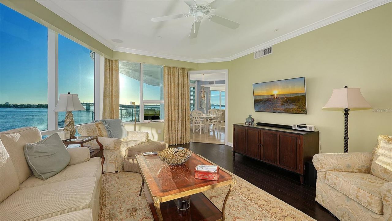 136 Golden Gate Point, Unit 502, Sarasota, FL 34236 Photo