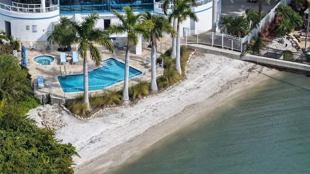 136 Golden Gate Point, Unit 502, Sarasota, FL 34236 Photo