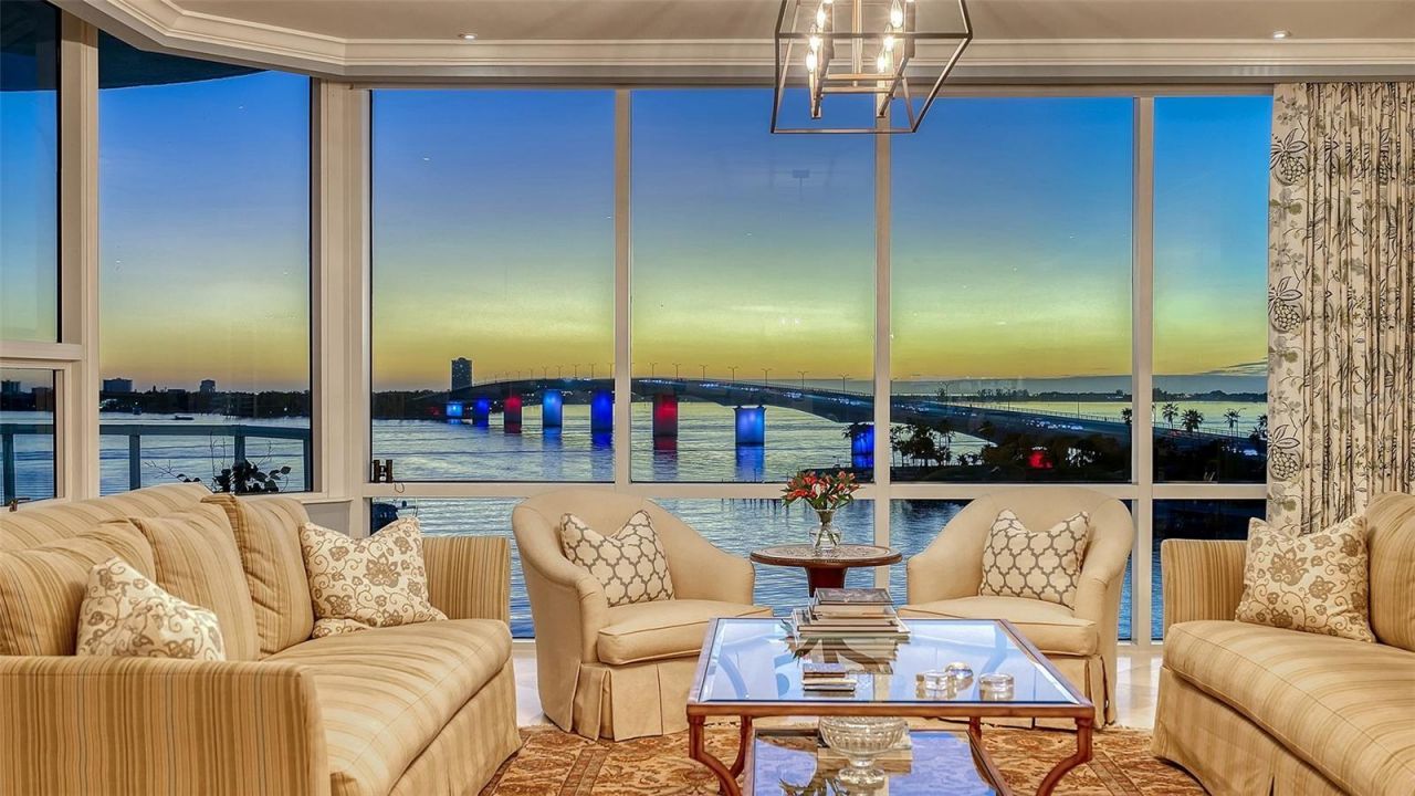 136 Golden Gate Point, Unit 502, Sarasota, FL 34236 Photo