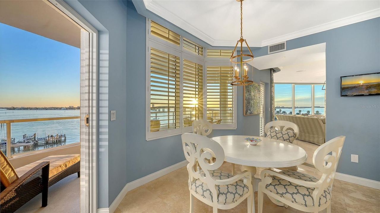 136 Golden Gate Point, Unit 502, Sarasota, FL 34236 Photo