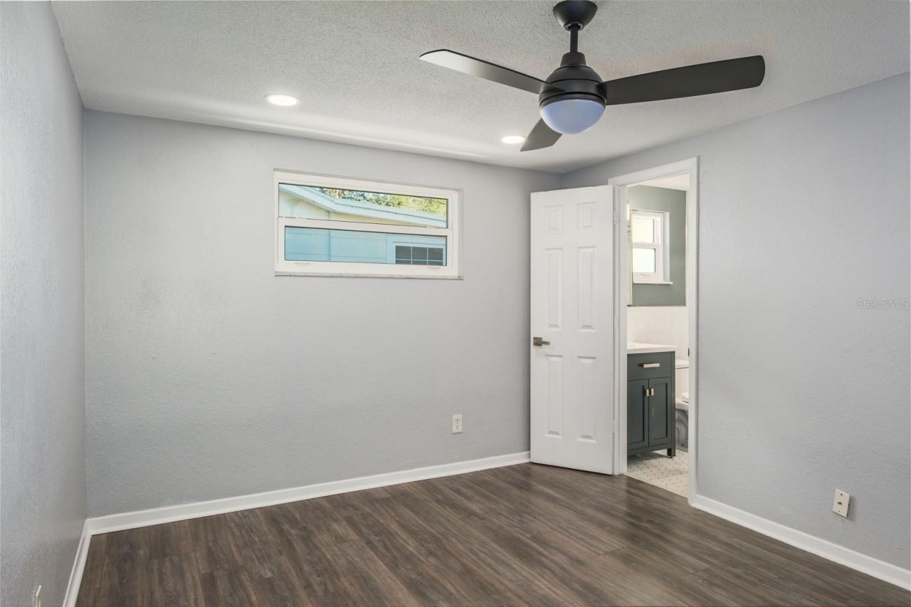 301 43rd Avenue N, Saint Petersburg, FL 33703 Photo