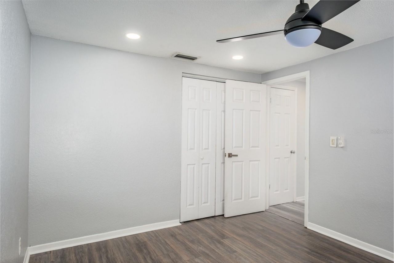 301 43rd Avenue N, Saint Petersburg, FL 33703 Photo