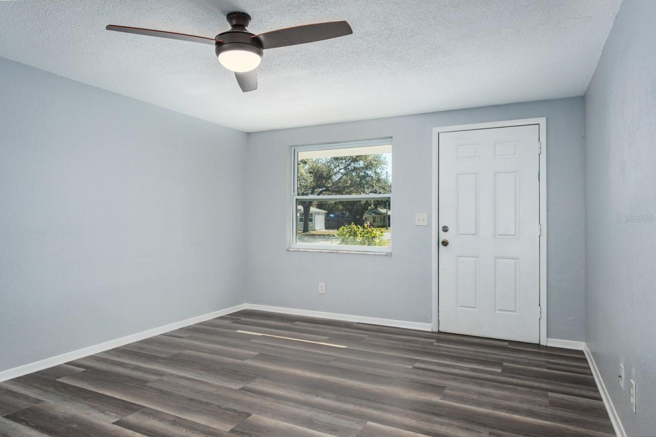 301 43rd Avenue N, Saint Petersburg, FL 33703 Photo