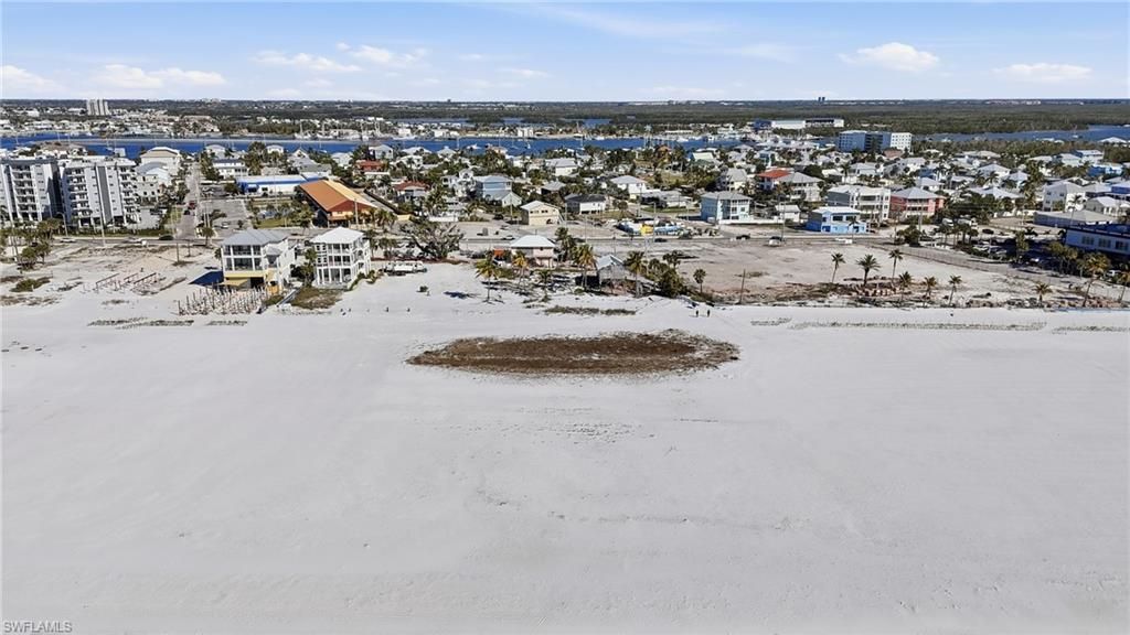 42 Avenue E, Fort Myers Beach, FL 33931 Photo