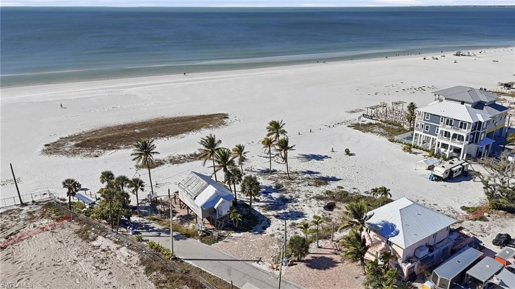42 Avenue E, Fort Myers Beach, FL 33931 Photo