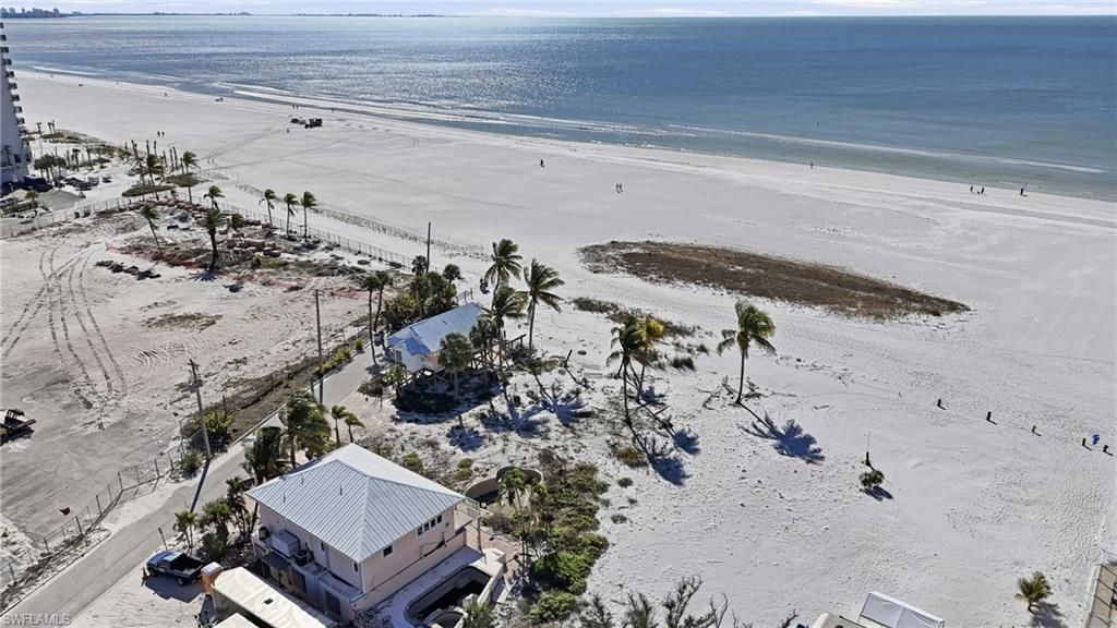 42 Avenue E, Fort Myers Beach, FL 33931 Photo
