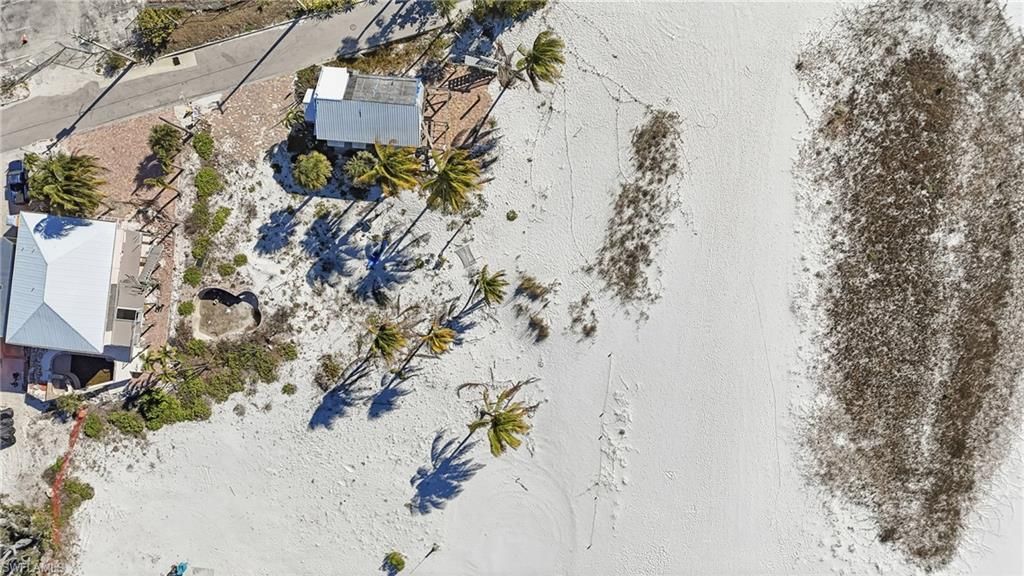 42 Avenue E, Fort Myers Beach, FL 33931 Photo