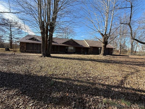 17079 S 125th Street East, Webbers Falls, OK 74470