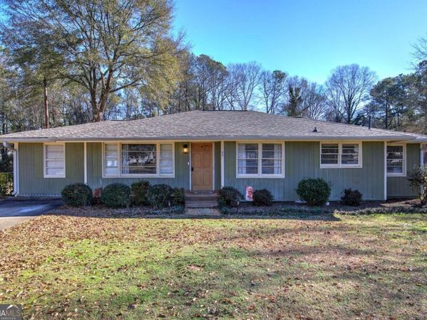 33 Carnes Road SW, Cartersville, GA 30120