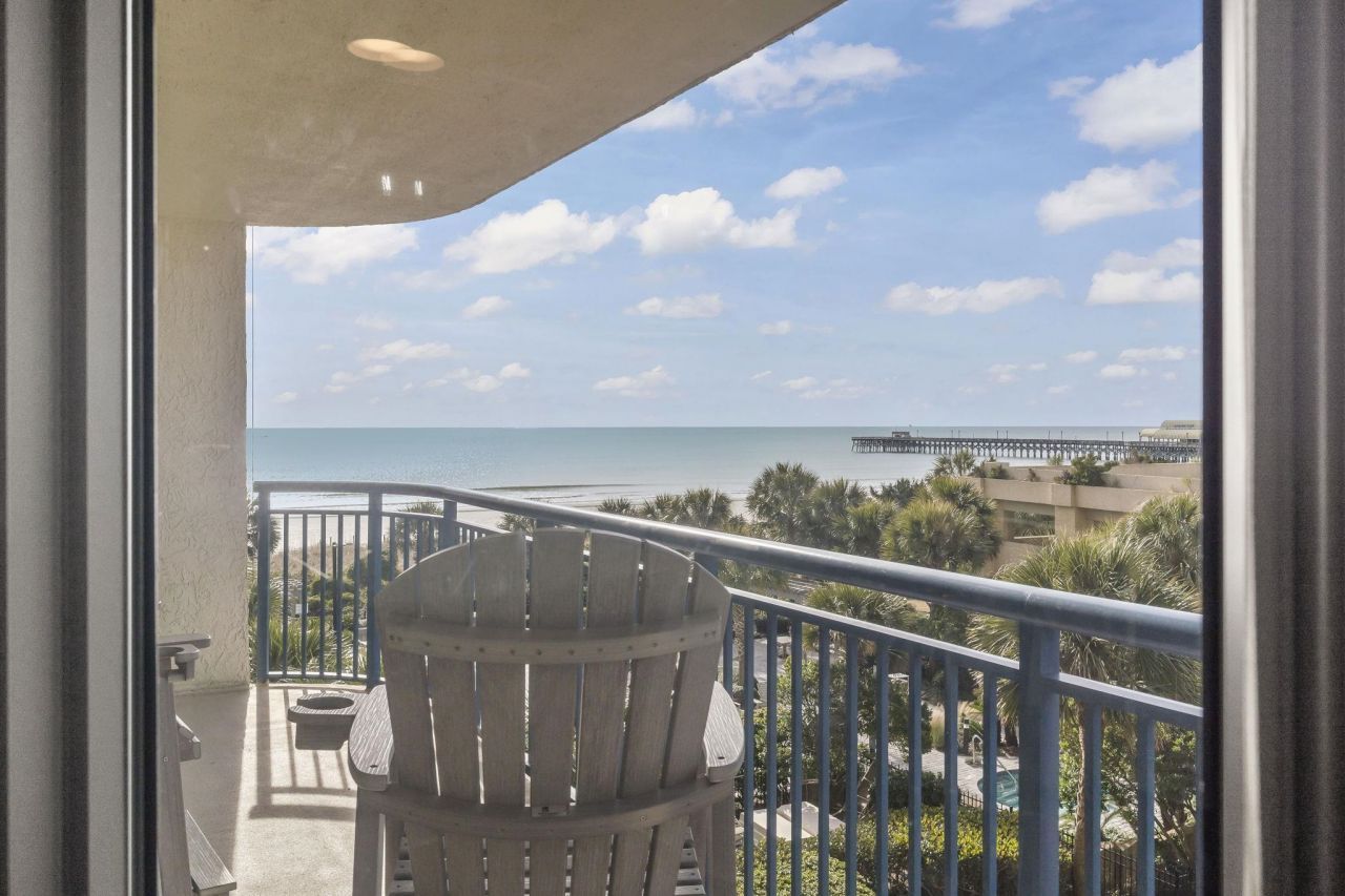 8560 Queensway Blvd. Photo 27